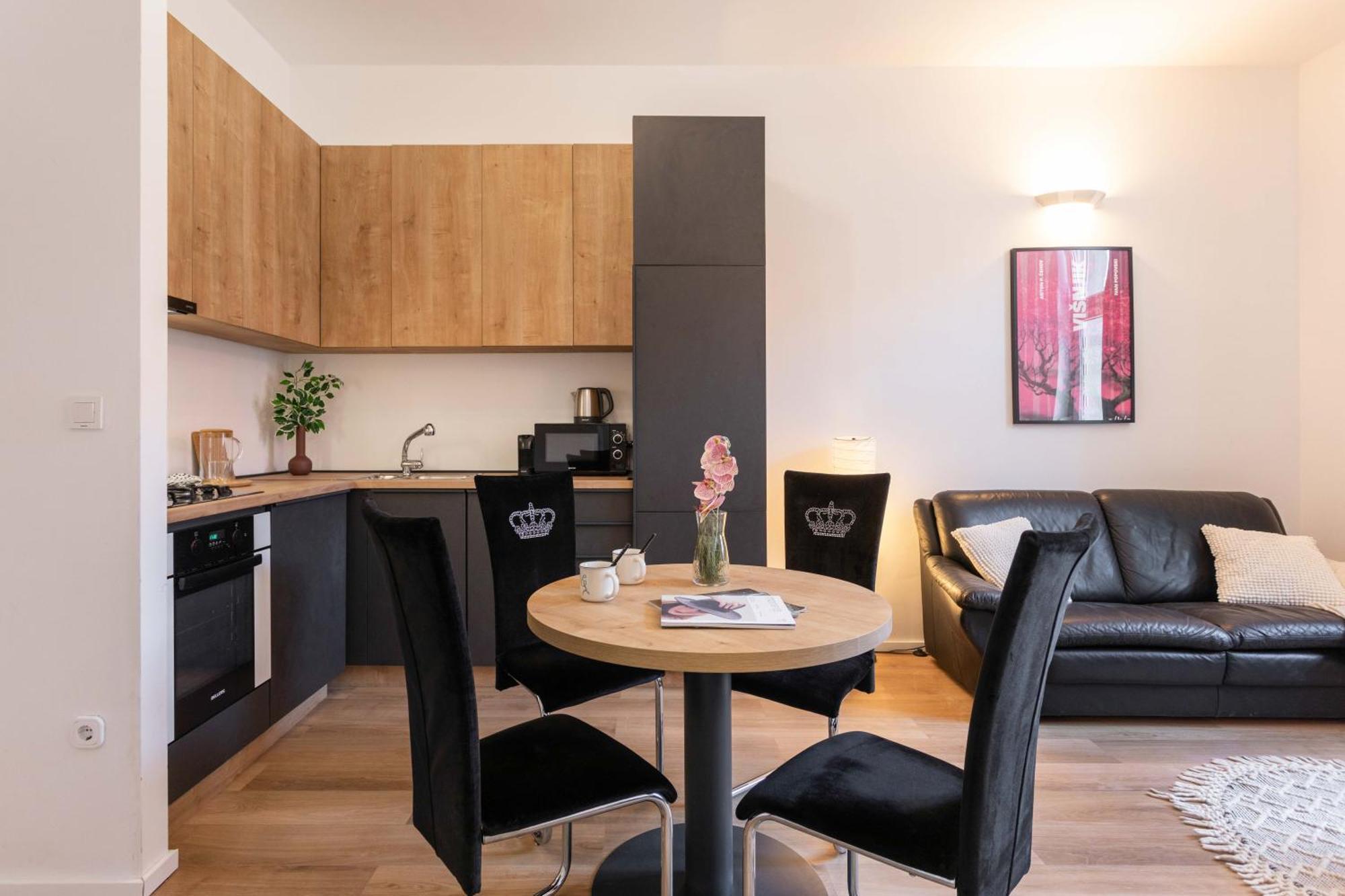 Design And Modern Apartments In Heart Of Zagreb Eksteriør bilde